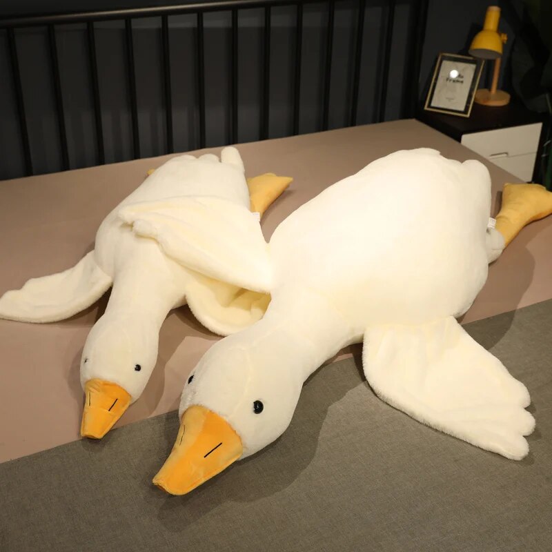 Gigantic Goose Plush: The Ultimate Snuggle Companion